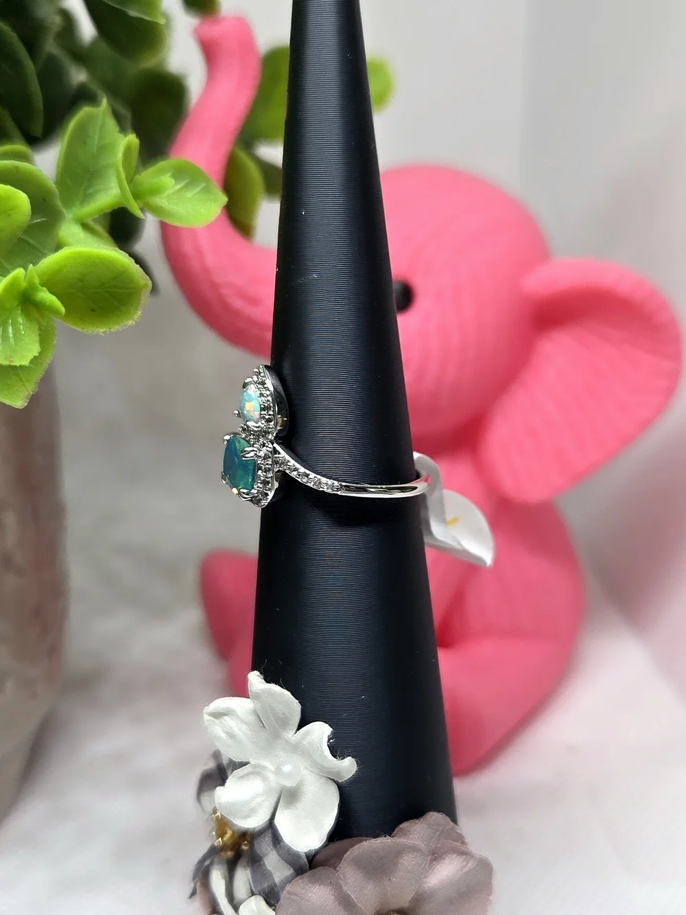 Bomb Party elegant silver
